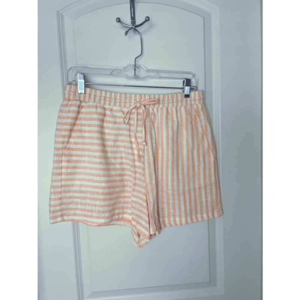 GB Gianni Bini - Striped Linen Shorts